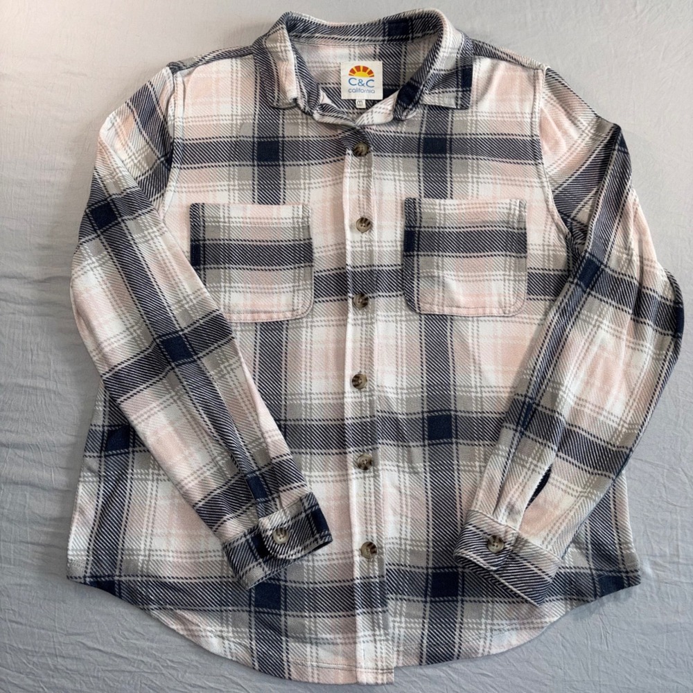 C&C California Womens Pink Navy Plaid Button Down Shirt Size Medium soft flannel